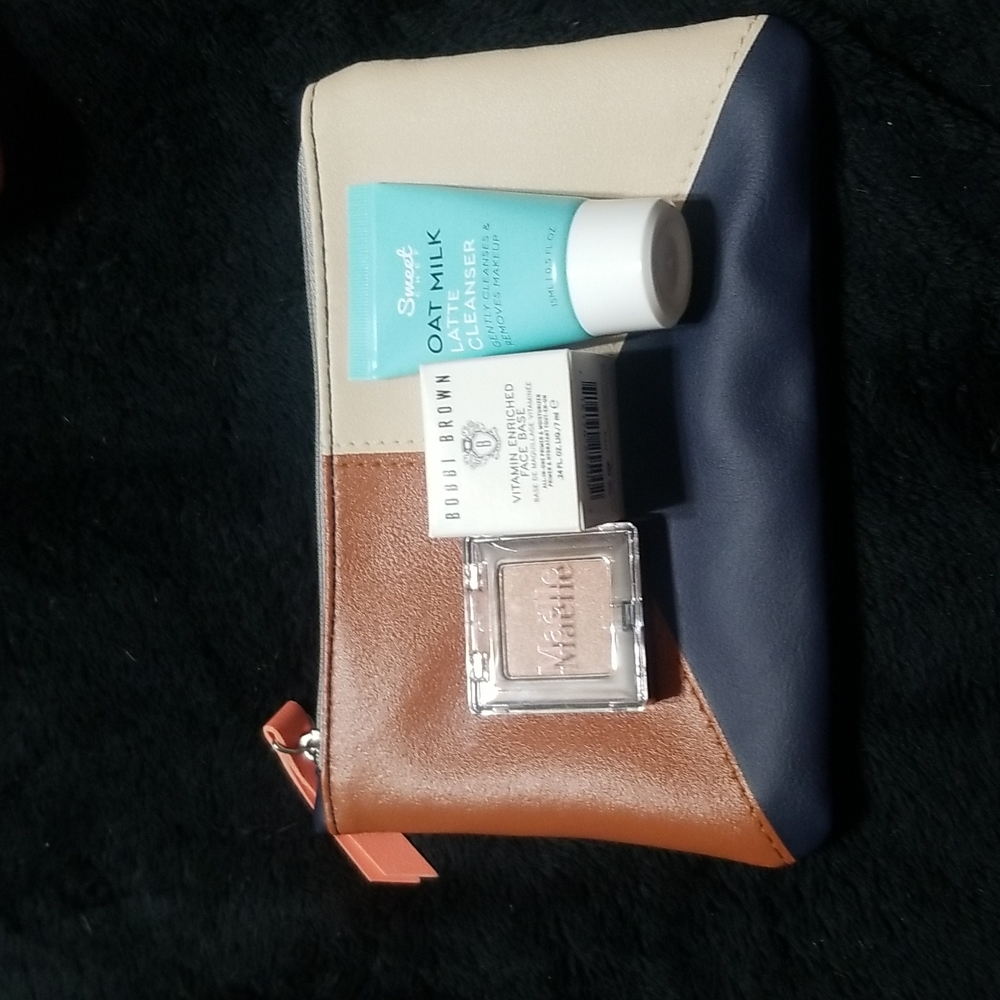 Deluxe Beauty Kits